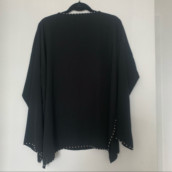 Zara blouse - Picture 3 of 4